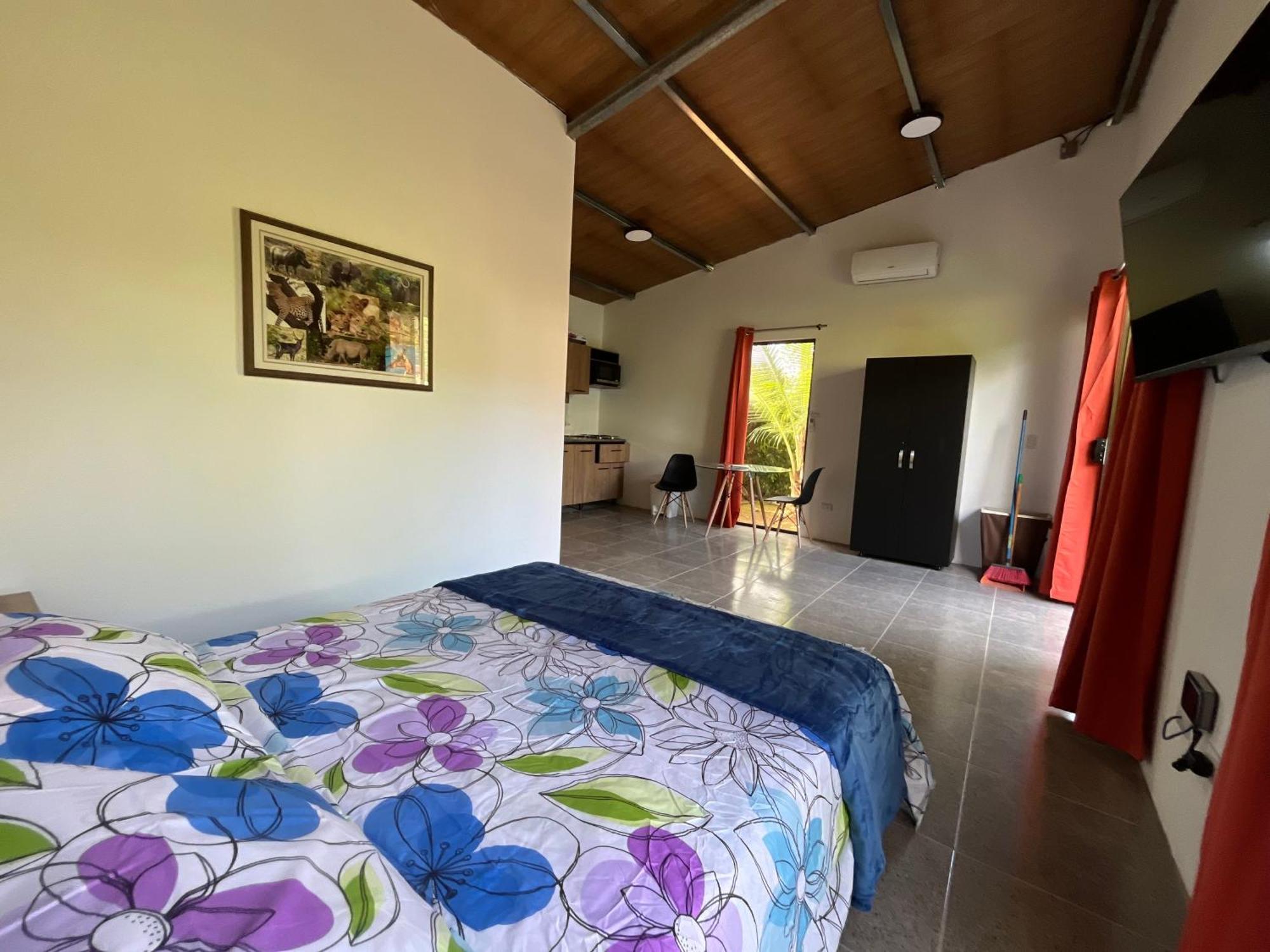 Uvita Oasis Retreat With Villa Cabins And Apartment Zewnętrze zdjęcie