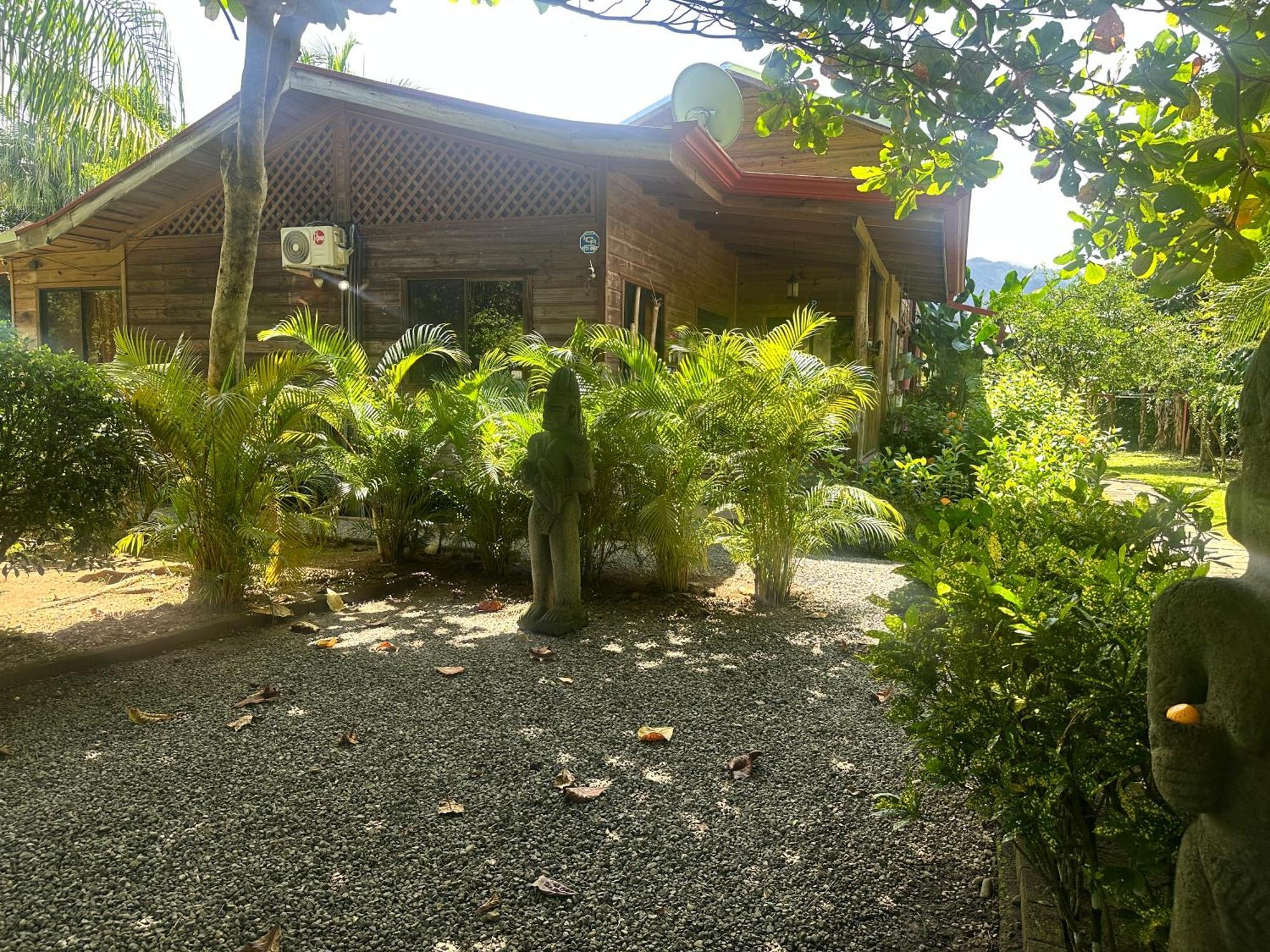 Uvita Oasis Retreat With Villa Cabins And Apartment Zewnętrze zdjęcie
